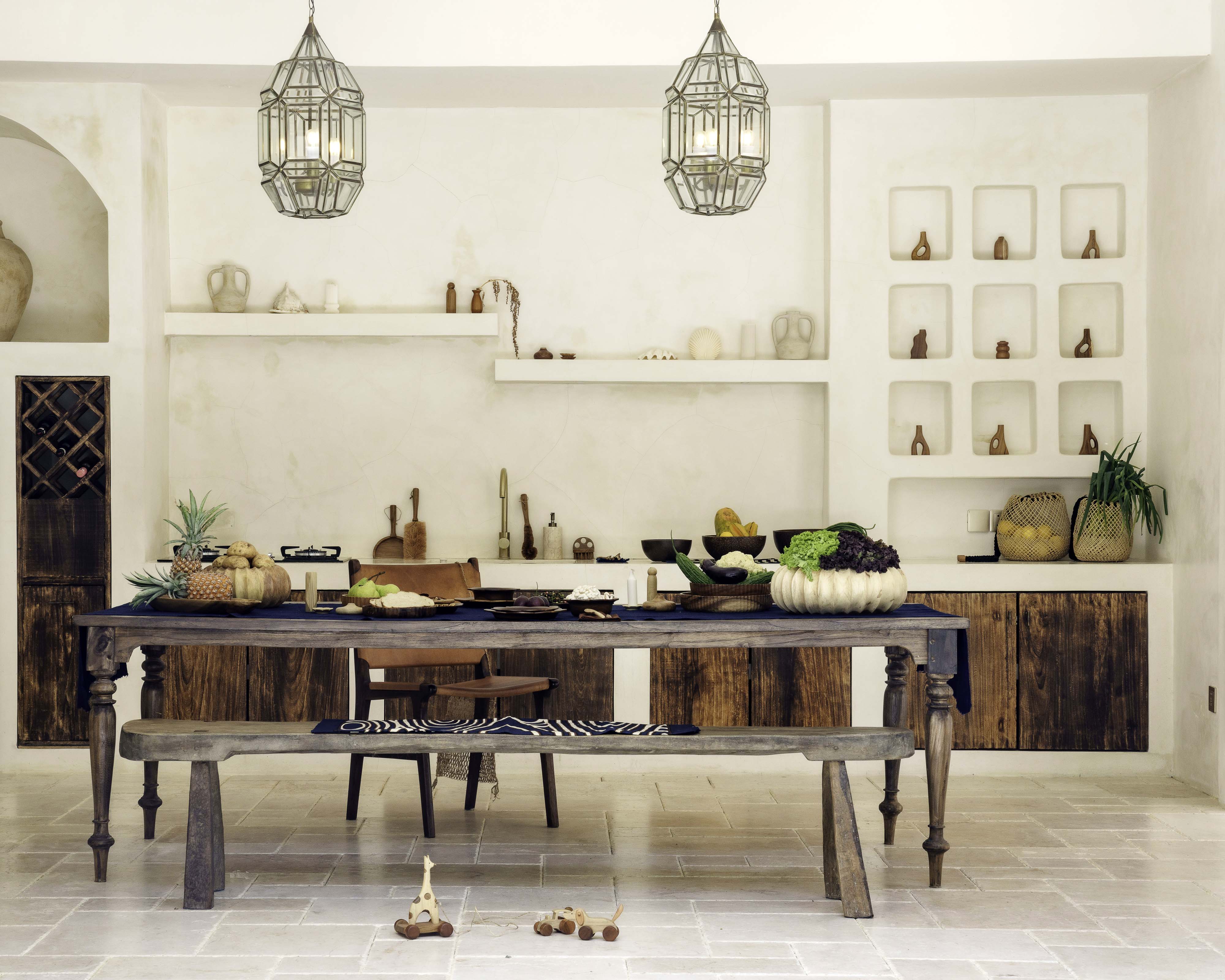 Earthmade Tableware